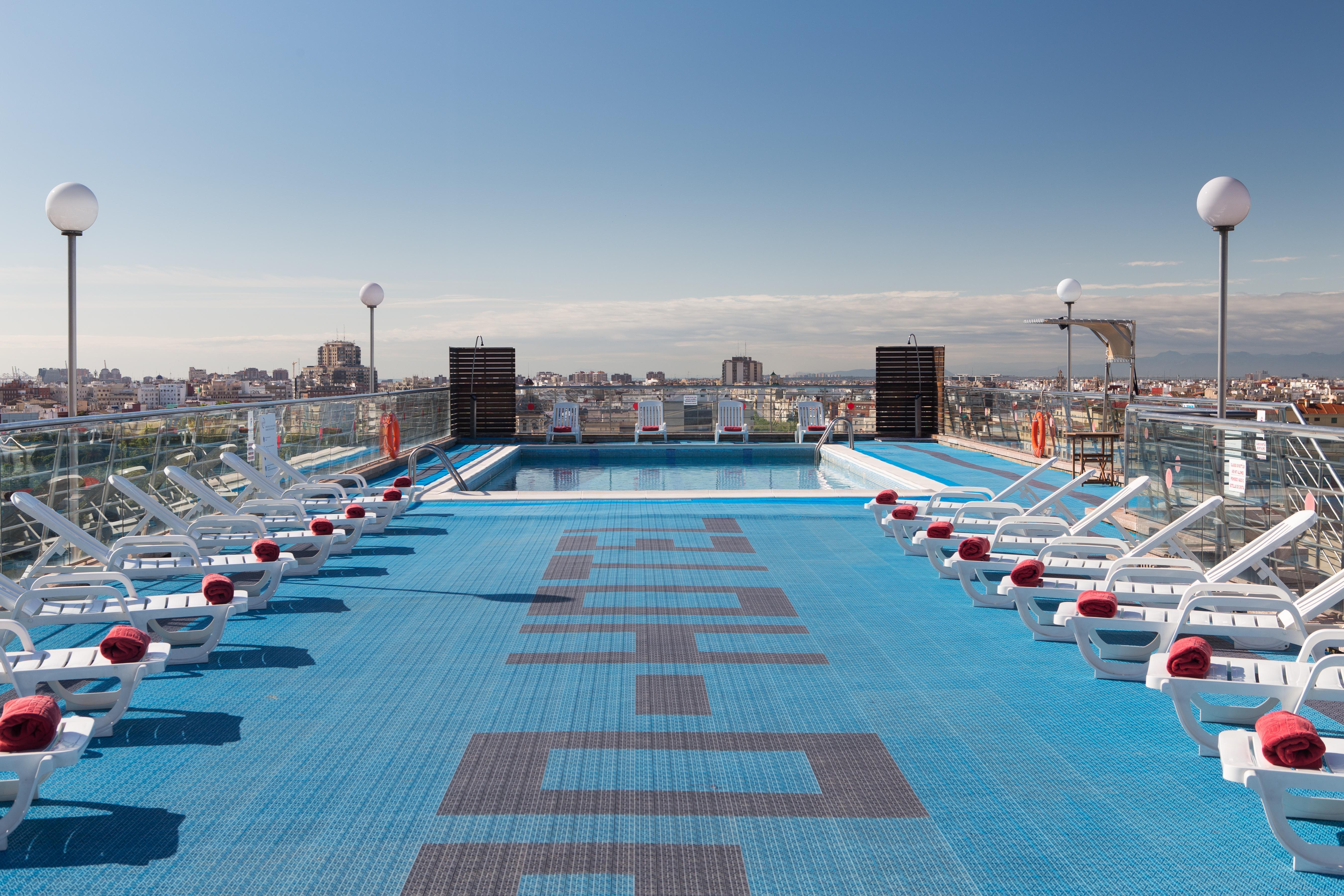 Novotel Valencia Lavant Valência Exterior foto
